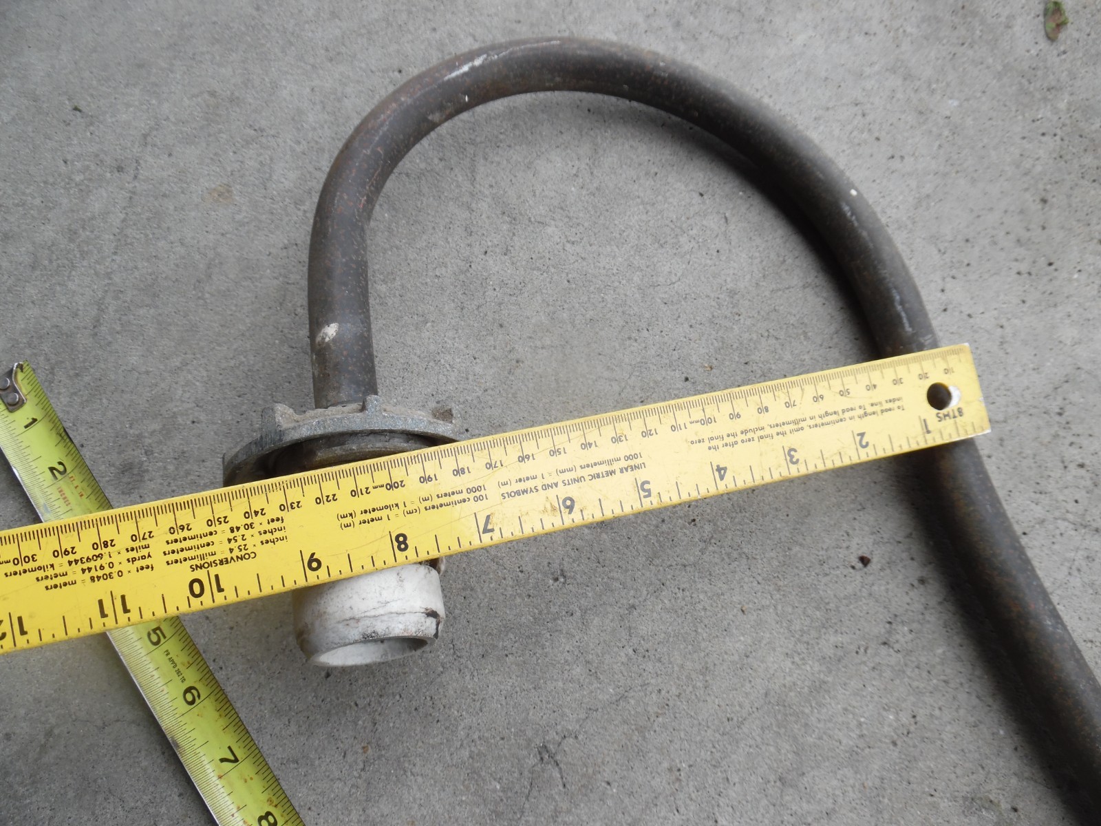 Vtg 44″ Sentinel Wheeler Gooseneck Sign Light Industrial Gas Station Pole