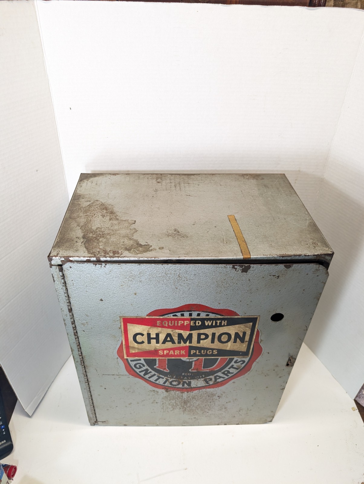 Vintage P&D Ignition Cabinet Spark Plug Small Garage Sign Service Station Engine