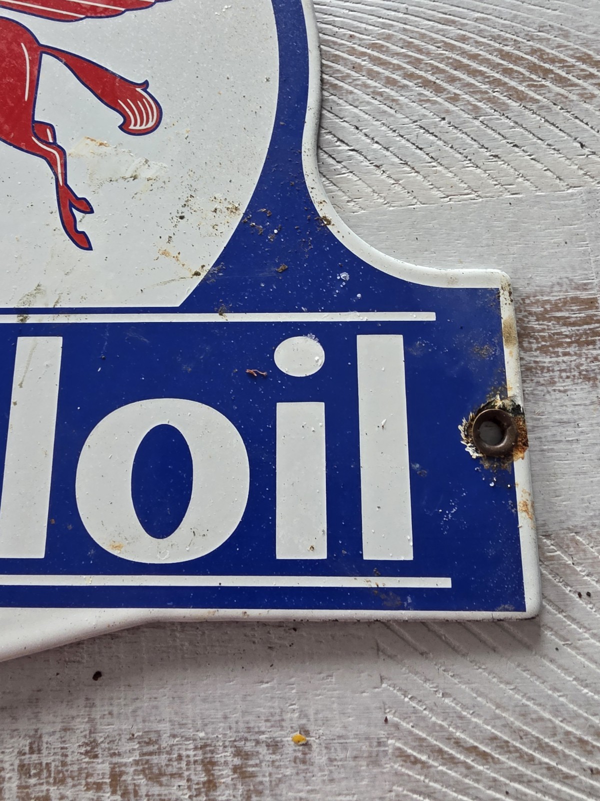 VINTAGE MOBILOIL PEGASUS PORCELAIN GAS STATION SIGN 12″ X 10″
