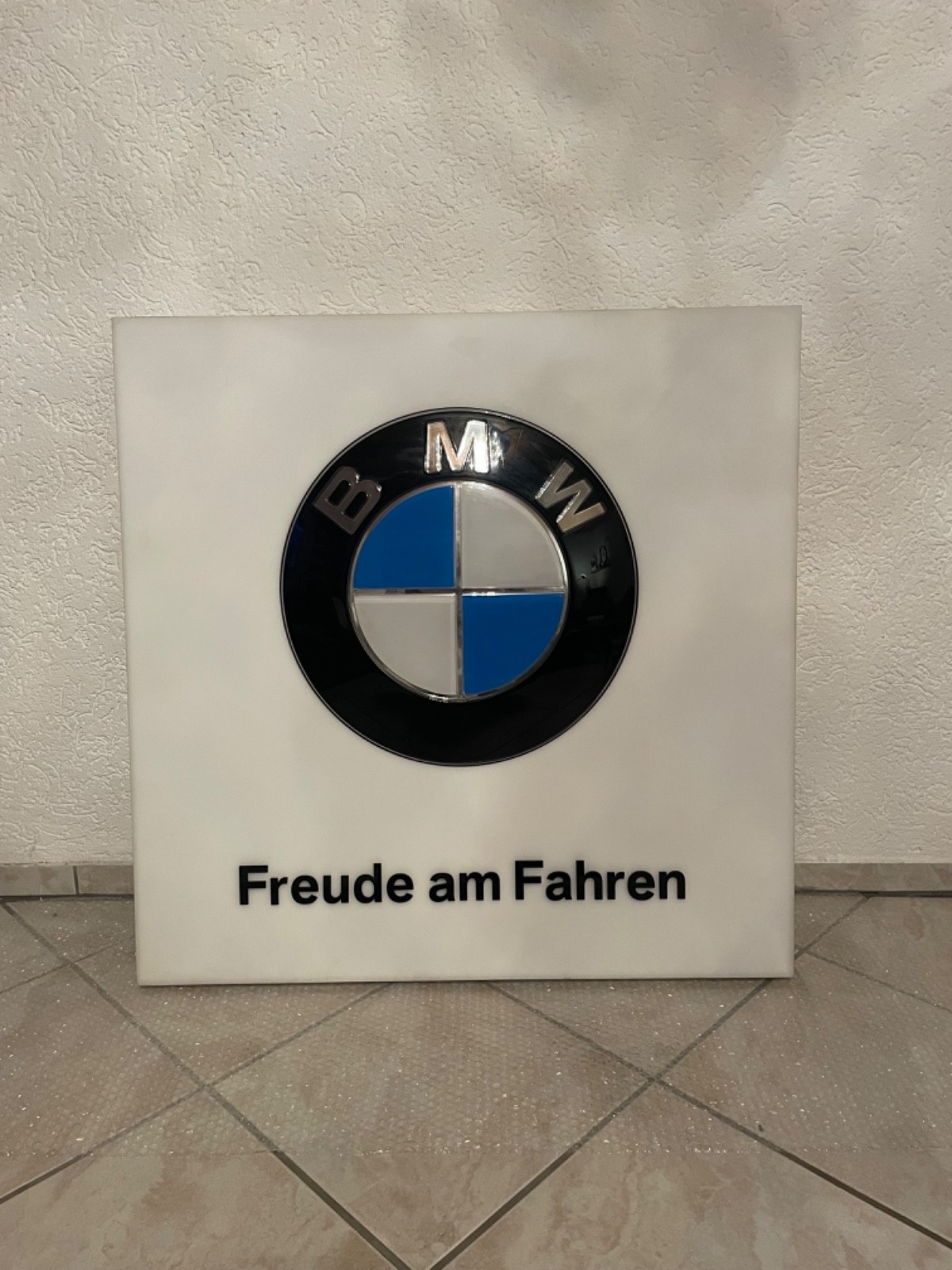 BMW Illuminated Sign – “Freude am Fahren” – Dealership Lightbox – 2000s